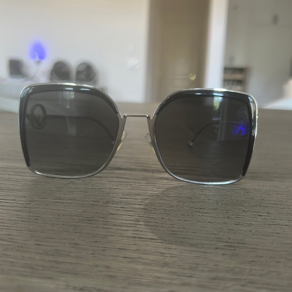 Fendi oversized metal sunglasses, like new condition